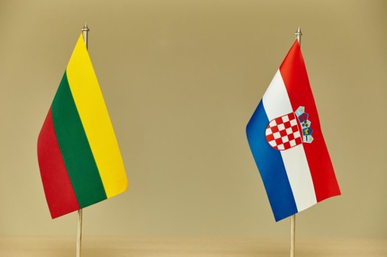 Lithuania-Croatia-flags