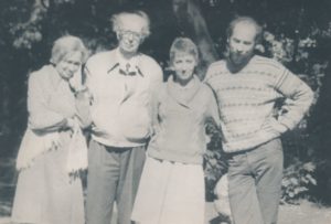 Kosmauskų šeima. Panevėžys. Apie 1985 m. PAVB F94-105
