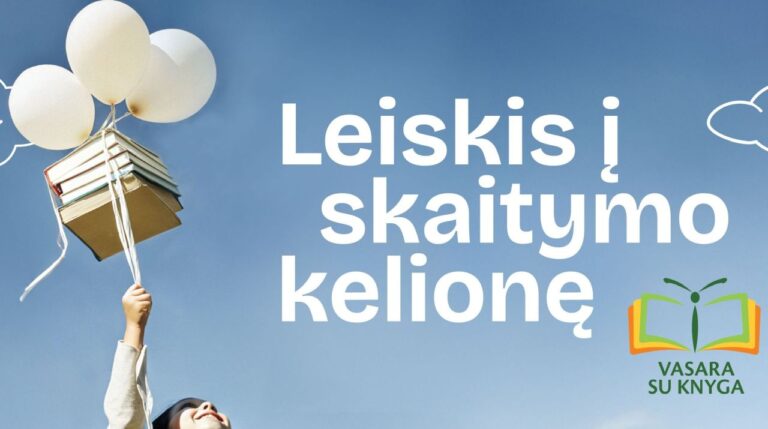 Užrašas leiskis į skaitymo kelionę žydrame fone ir prie baltų balionų pririštos kylančios į viršų knygos