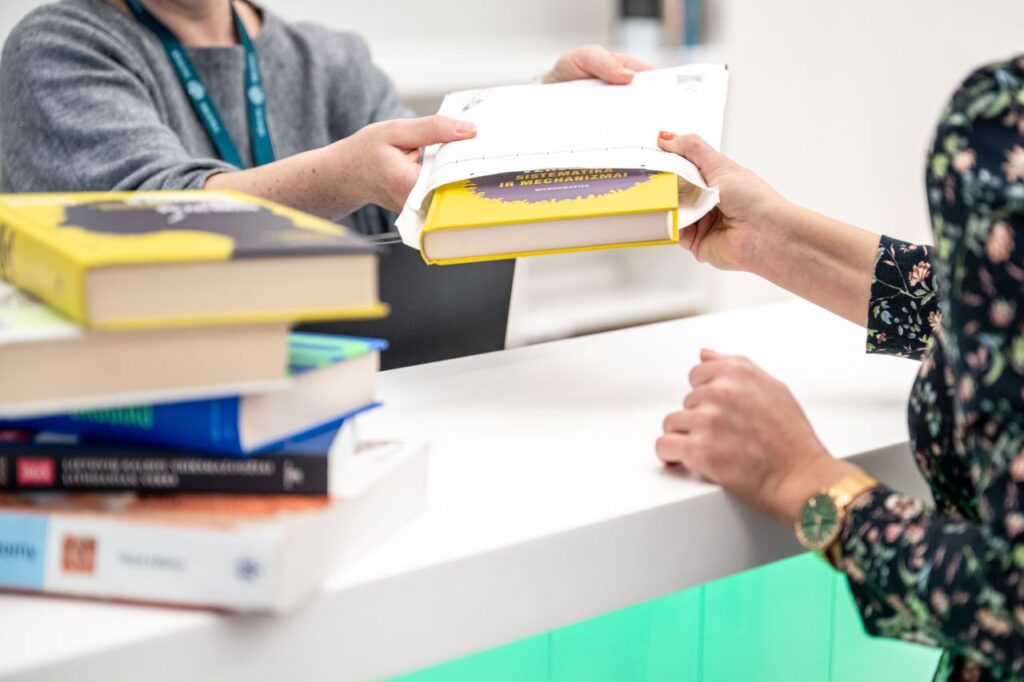 Knyga iš kito miesto bibliotekos? Misija įmanoma! 