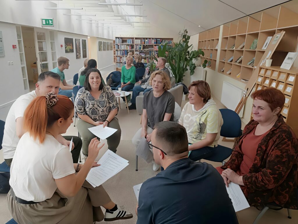 „Erasmus+“ programos dalyves sužavėjo bibliotekos bendruomeniškumas