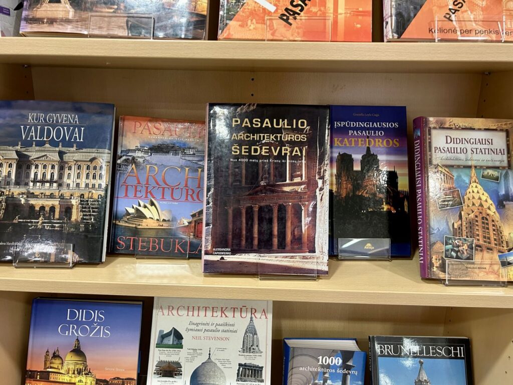 Bibliotekoje – architektūros lobiai