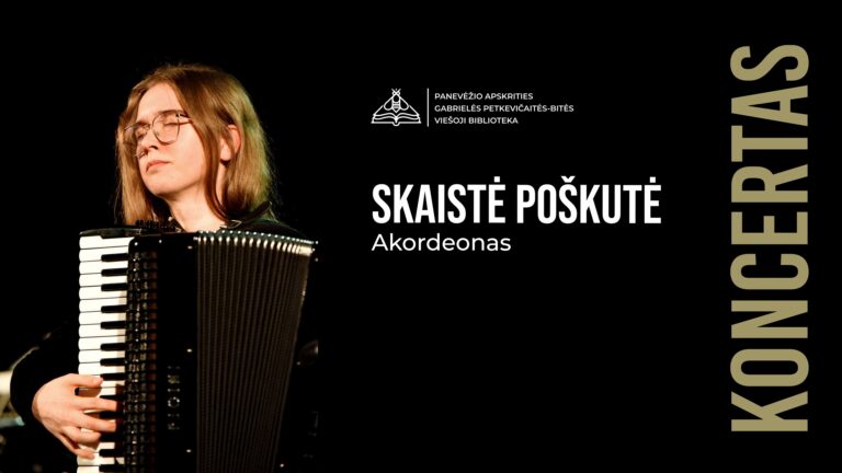 Mergina užsimerkusi groja akordeonu